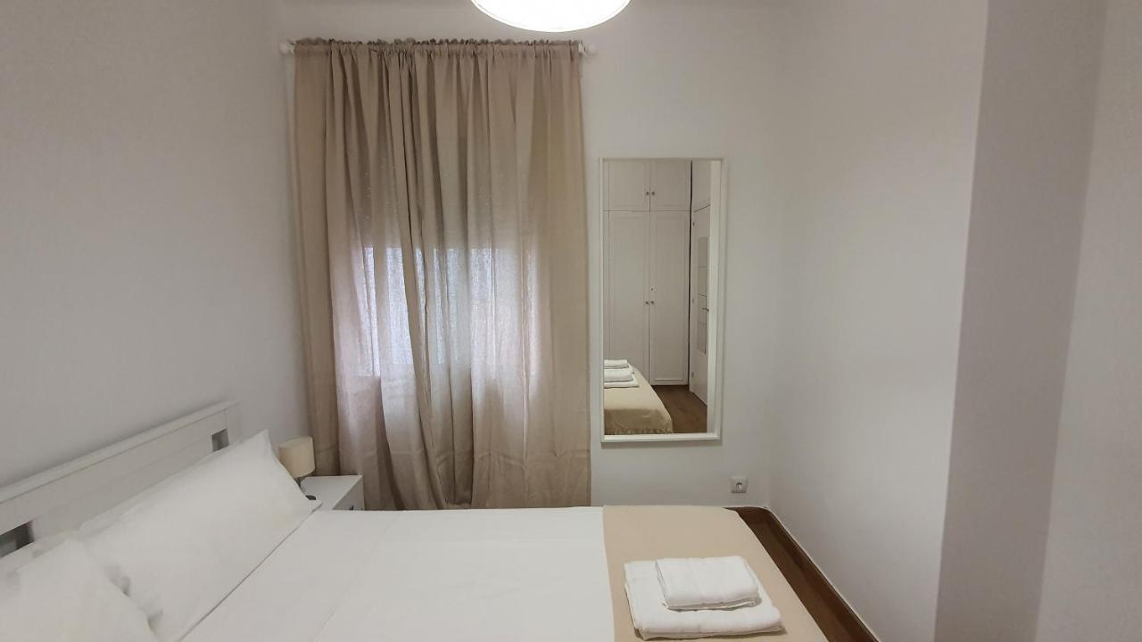 Opening Doors Sagrada Familia Apartment Барселона Екстериор снимка