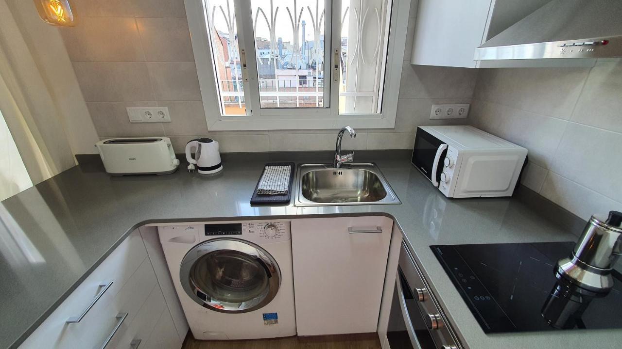 Opening Doors Sagrada Familia Apartment Барселона Екстериор снимка