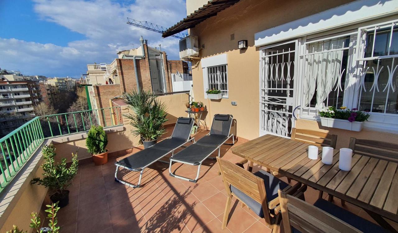 Opening Doors Sagrada Familia Apartment Барселона Екстериор снимка